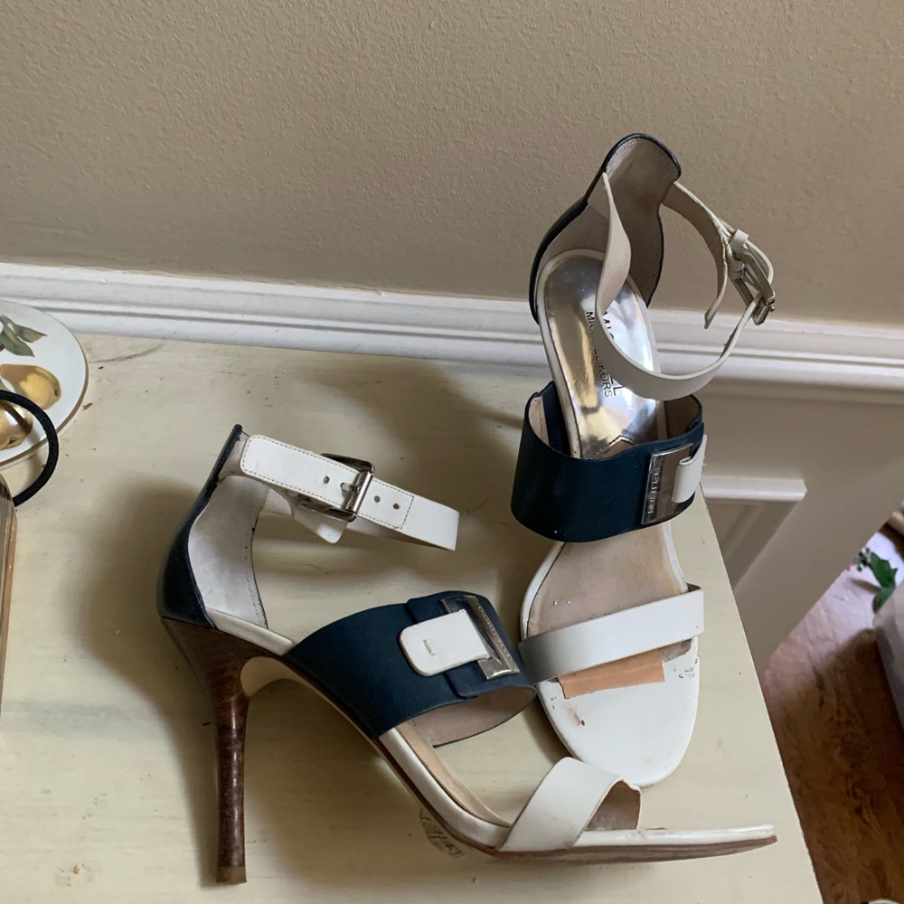 Michael Kors Leather Navy White Sz9